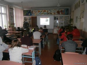 1 грудня – Міжнародний день боротьби зі СНІДом14