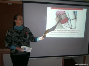 1 грудня – Міжнародний день боротьби зі СНІДом12