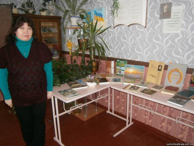 Черкаська земля прекрасна сьогоденням і славна минулим0