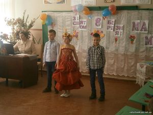Міжнародний жіночий день - 8 березня7