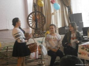 Міжнародний жіночий день - 8 березня1
