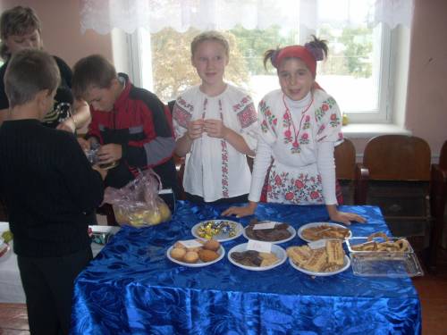 Шкільна ярмарка0