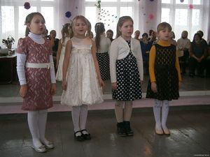 Святкуємо 8 березня1